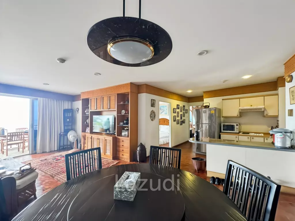 130 sqm beachfront condo at Baan Chom View Hua Hin, Nong Kae