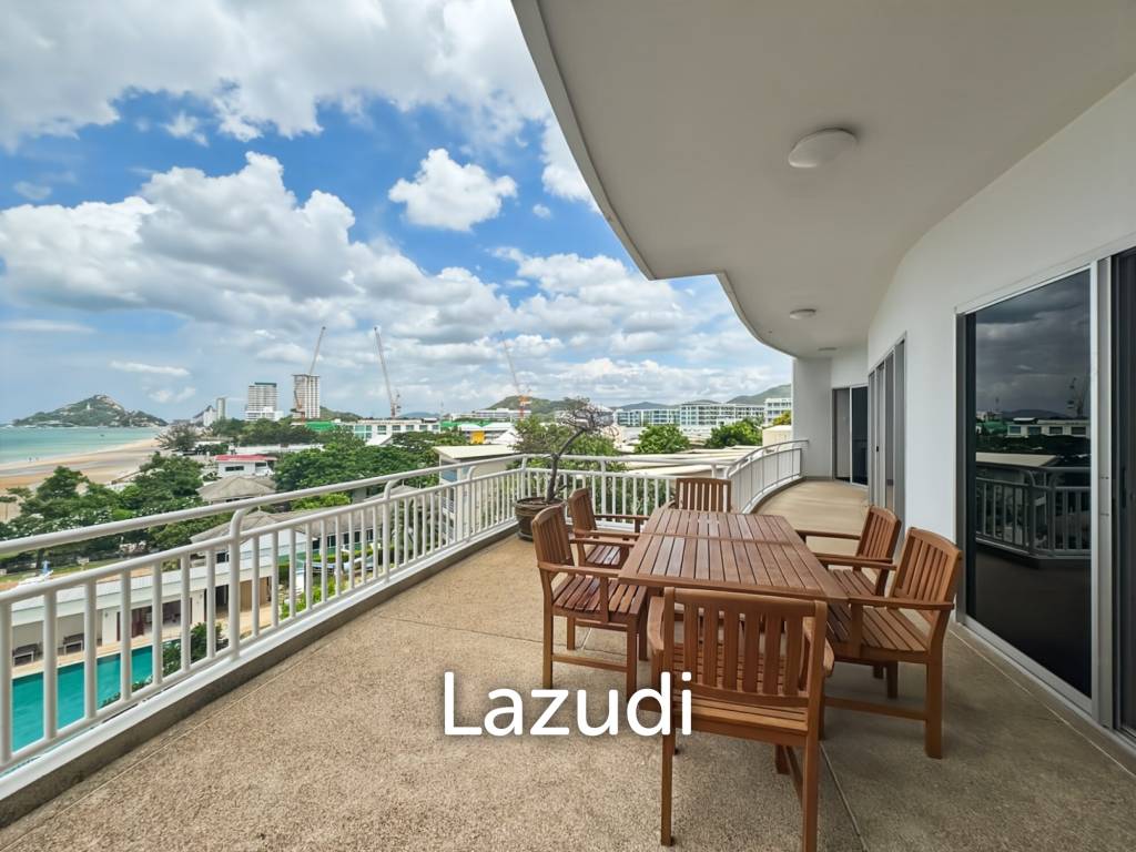 130 sqm beachfront condo at Baan Chom View Hua Hin, Nong Kae