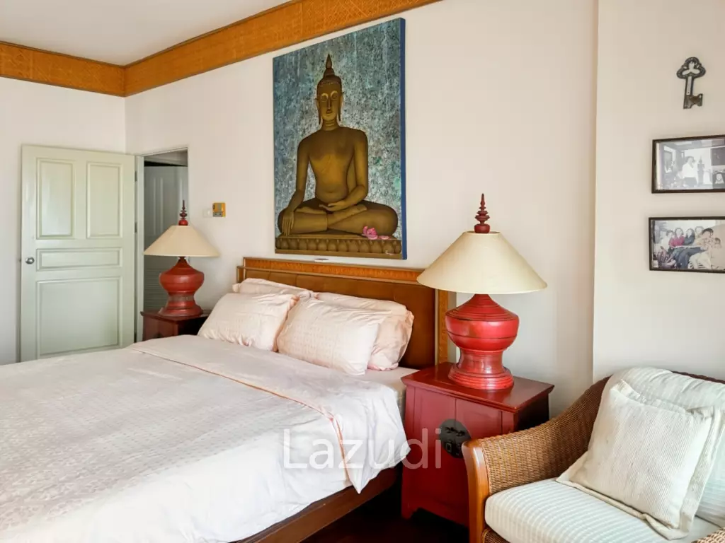 130 sqm beachfront condo at Baan Chom View Hua Hin, Nong Kae