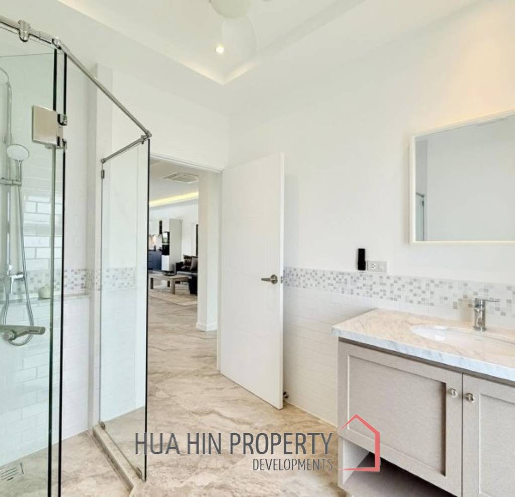 MALI BOUTIQUE VILLAS  : 3 bed quality pool villa