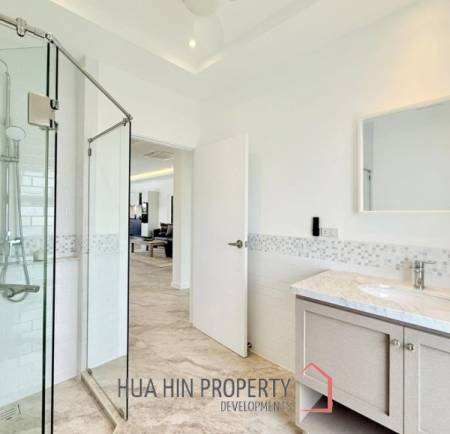 MALI BOUTIQUE VILLAS  : 3 bed quality pool villa