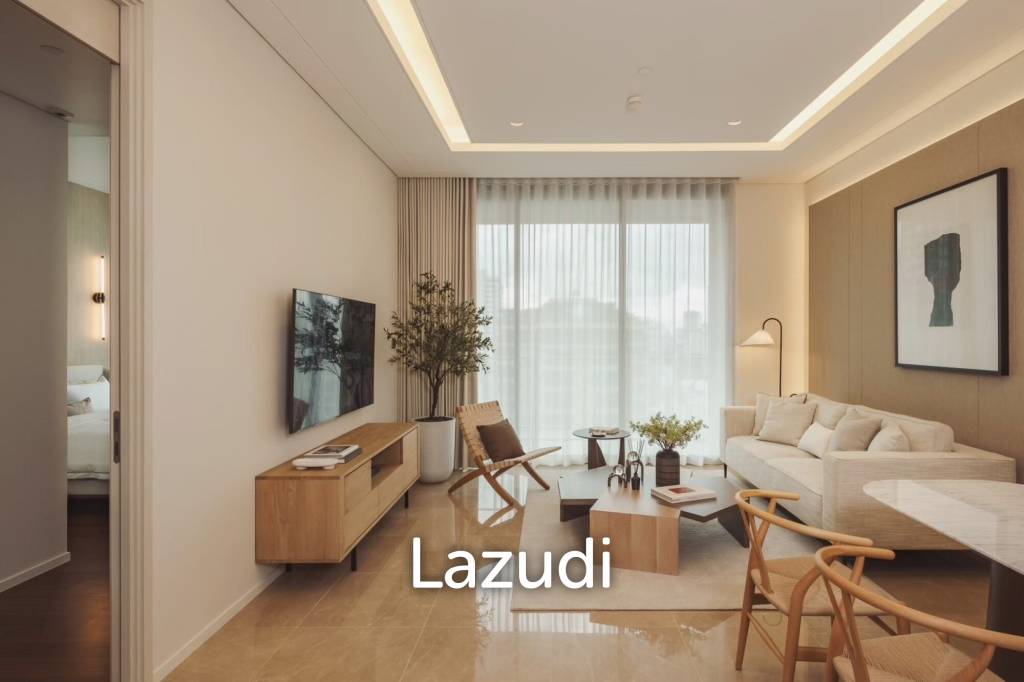 Open-Plan 2-Bedroom Condo at The Residences at Sindhorn for Sale