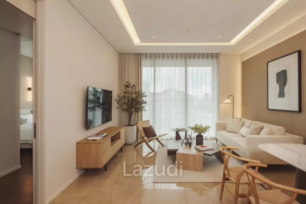 Open-Plan 2-Bedroom Condo at The Residences at Sindhorn for Sale