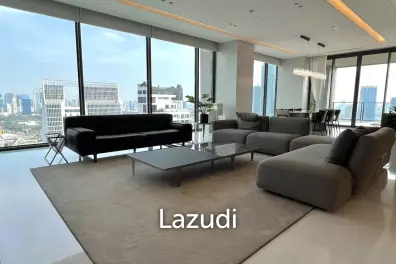 Spacious 4-Bedroom Condo with Panoramic City Views for Sale in Lumpini