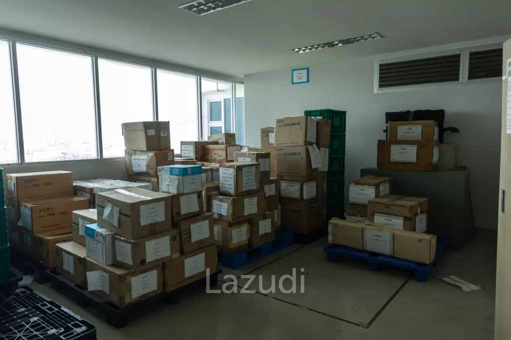 3800 sqm modern commercial office building Suan Luang Bangkok