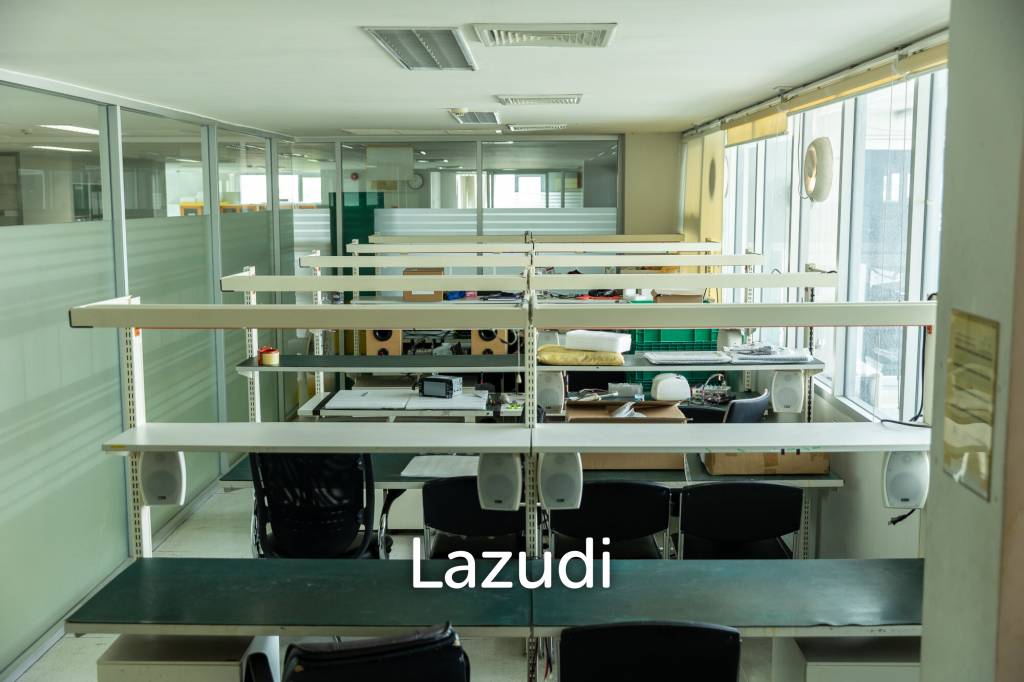 3800 sqm modern commercial office building Suan Luang Bangkok