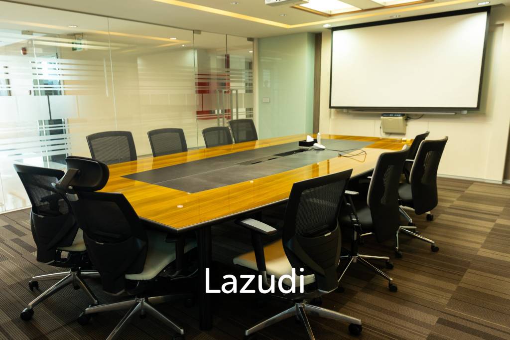 3800 sqm modern commercial office building Suan Luang Bangkok