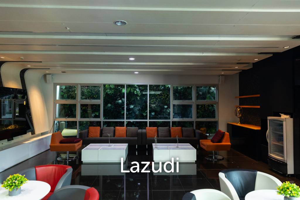3800 sqm modern commercial office building Suan Luang Bangkok