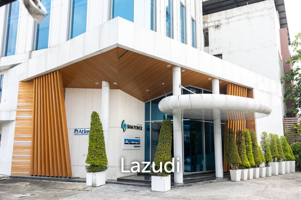 3800 sqm modern commercial office building Suan Luang Bangkok