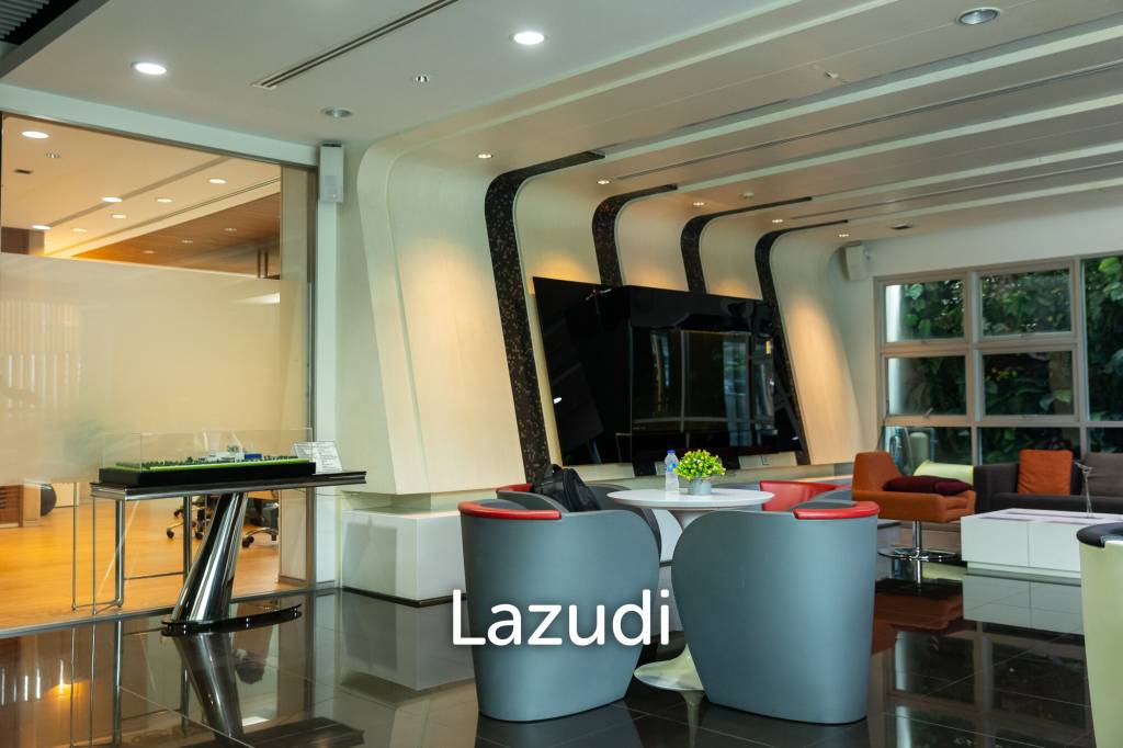 3800 sqm modern commercial office building Suan Luang Bangkok