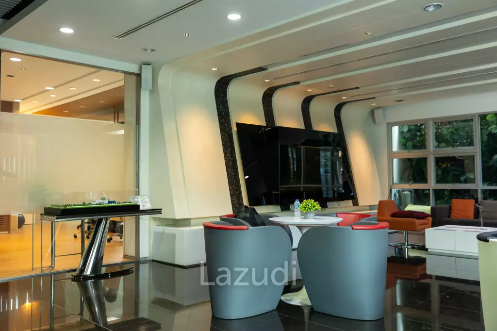 3800 sqm modern commercial office building Suan Luang Bangkok