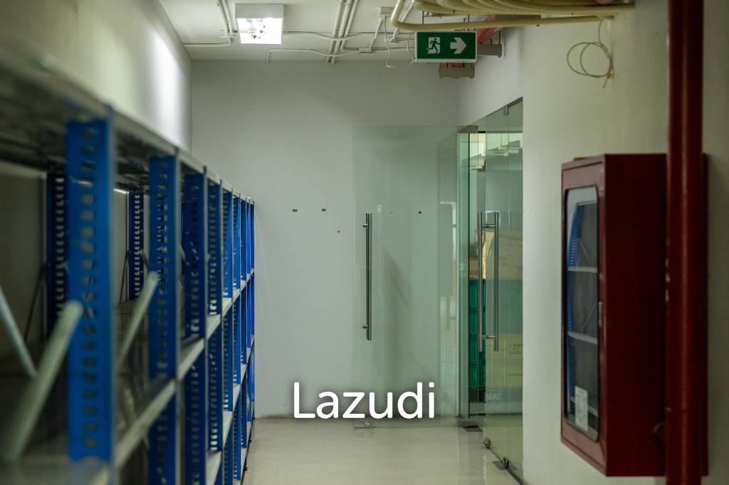 3800 sqm modern commercial office building Suan Luang Bangkok