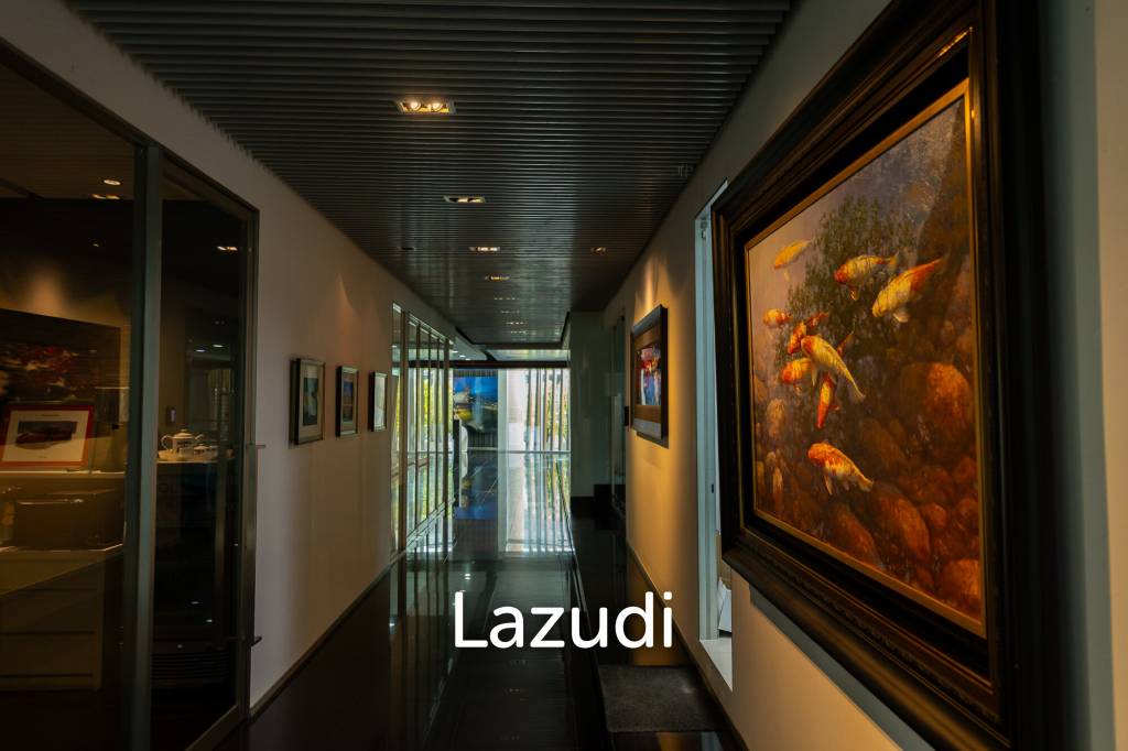 3800 sqm modern commercial office building Suan Luang Bangkok