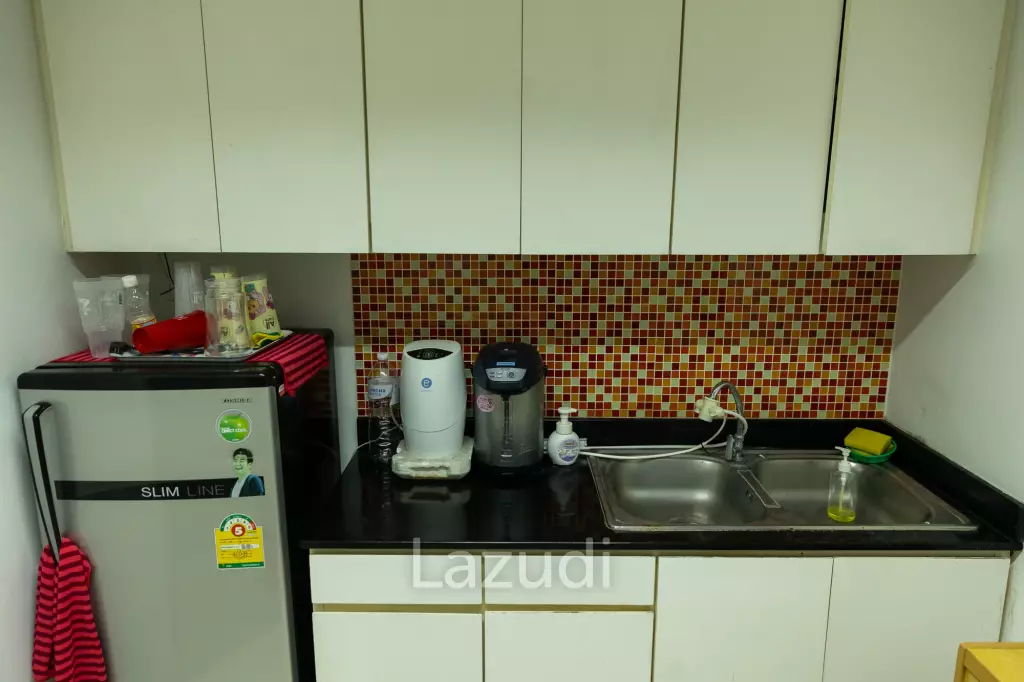 3800 sqm modern commercial office building Suan Luang Bangkok