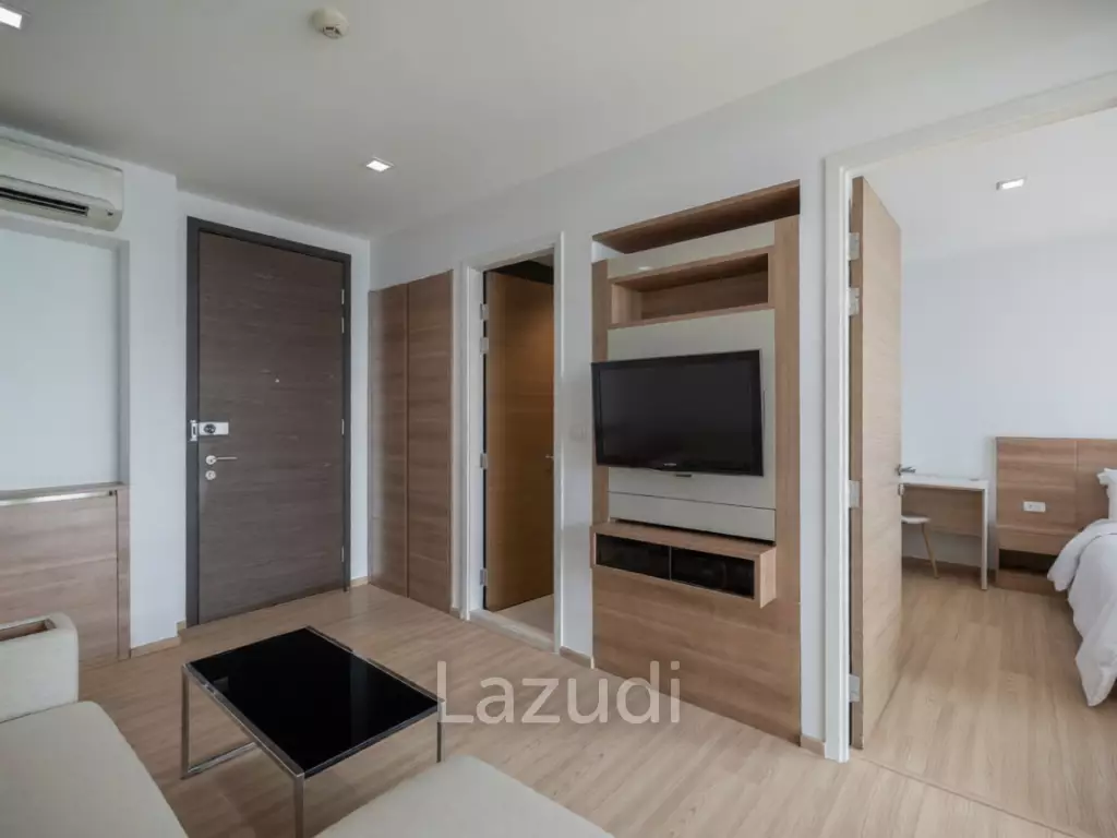 45sqm High-Floor 1-Bed Condo at Rhythm Phahol-Ari Phaya Thai Bangkok