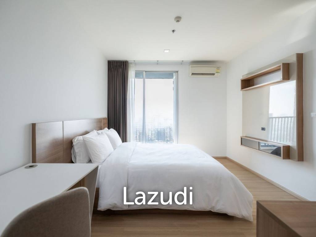 45sqm High-Floor 1-Bed Condo at Rhythm Phahol-Ari Phaya Thai Bangkok