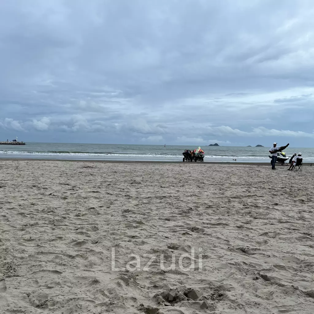 Beachfront Condo for Rent – 1 bedroom, 37 Sqm Khao Takiab