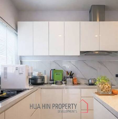 ANCHAN GARDENS  : 3 bed modern pool villa