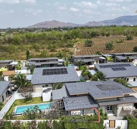 ANCHAN GARDENS  : 3 bed modern pool villa