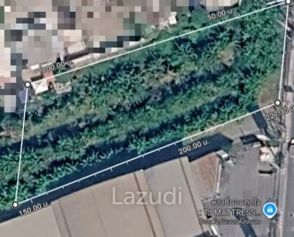 Rectangular land plot main Srinakarin Road Bangkok