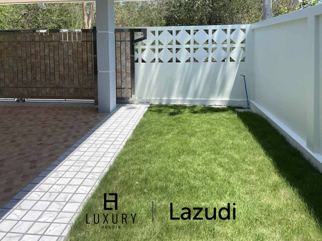 Günstig / privater Pool / komplett möbliert