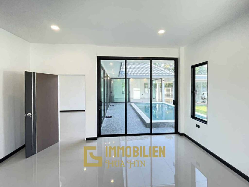 Abordable / piscine privée / entièrement meublé