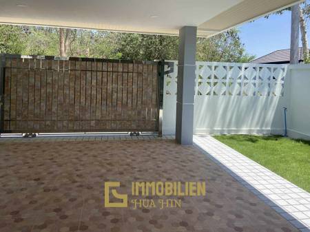 Abordable / piscine privée / entièrement meublé