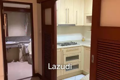 61 sqm river view 2 bedroom condo on 12th floor at River Heaven Bang Kho Laem