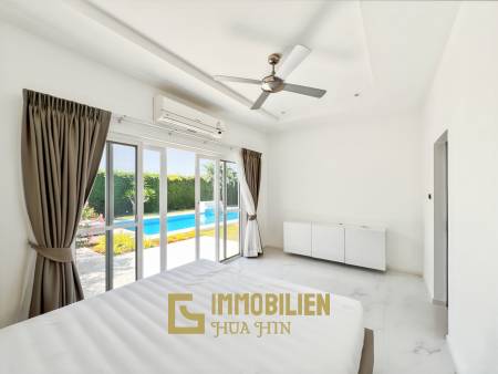 Terrain de 721 m² / 4 chambres / Piscine de 4 x 15 mètres