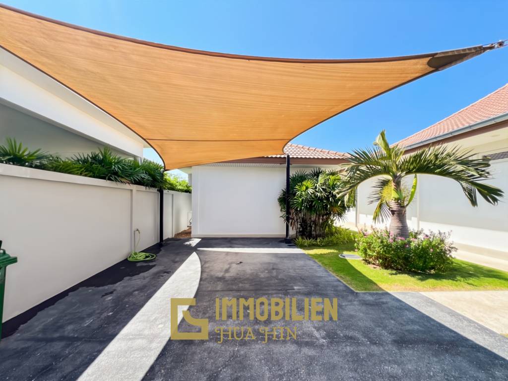 Terrain de 721 m² / 4 chambres / Piscine de 4 x 15 mètres