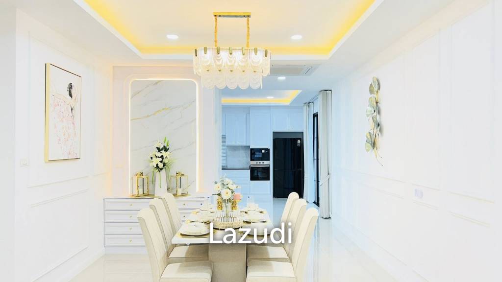 3 Bedroom 3 Bathroom 300 SQ.M. Modern Villa In East Pattaya