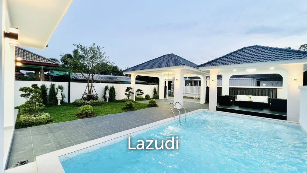 3 Bedroom 3 Bathroom 300 SQ.M. Modern Villa In East Pattaya