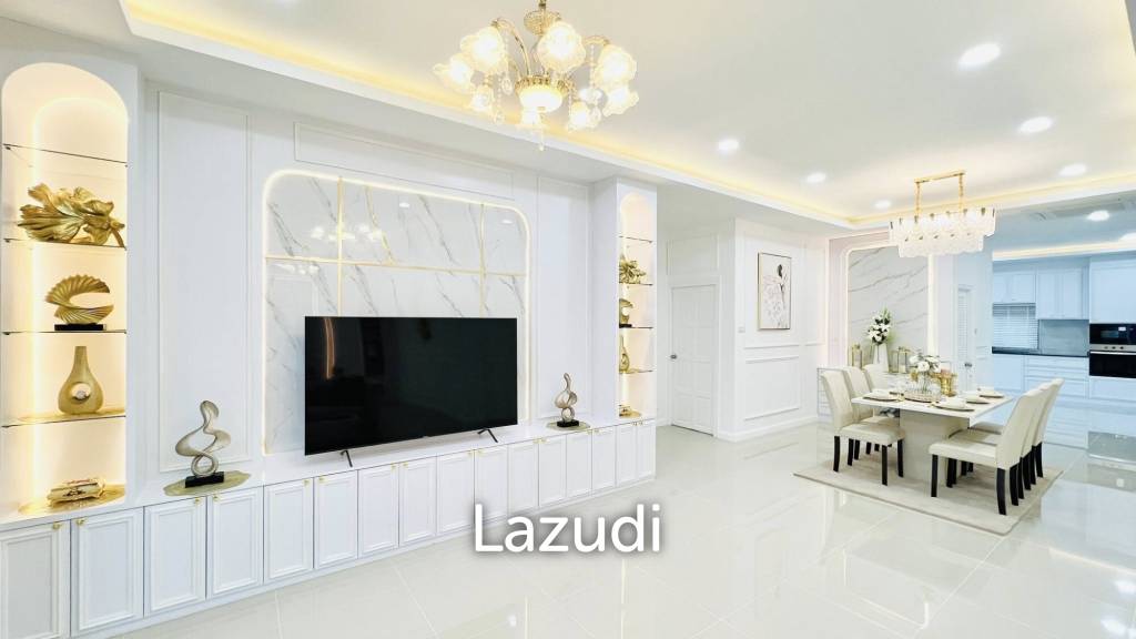 3 Bedroom 3 Bathroom 300 SQ.M. Modern Villa In East Pattaya