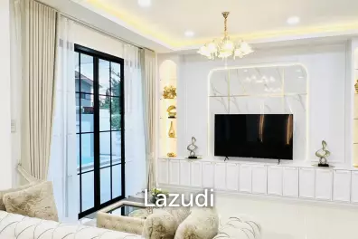 3 Bedroom 3 Bathroom 300 SQ.M. Modern Villa In East Pattaya