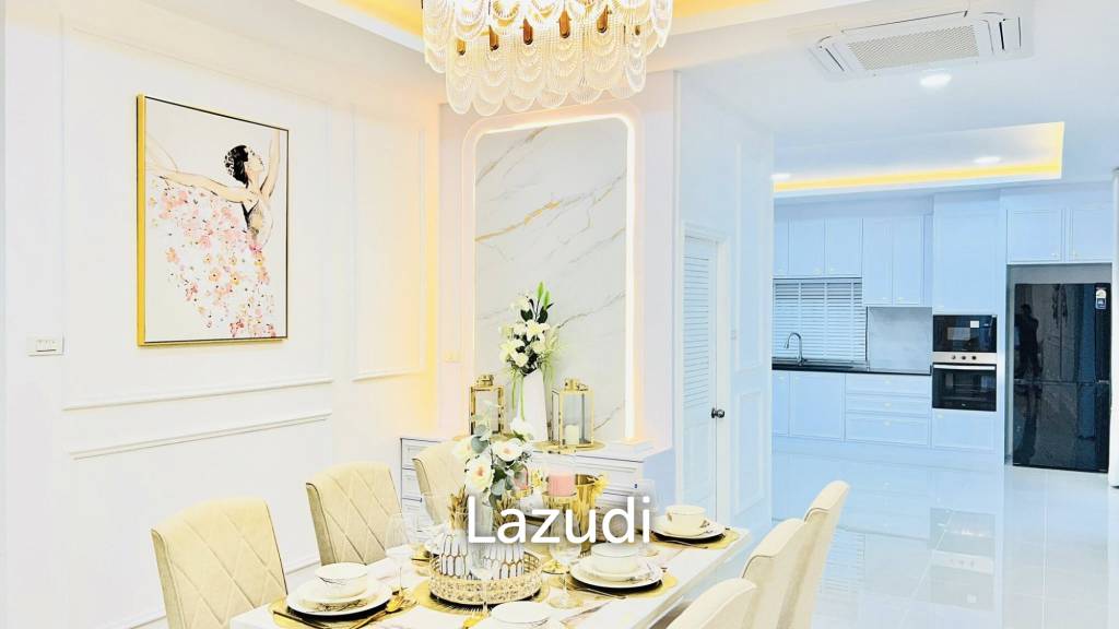 3 Bedroom 3 Bathroom 300 SQ.M. Modern Villa In East Pattaya