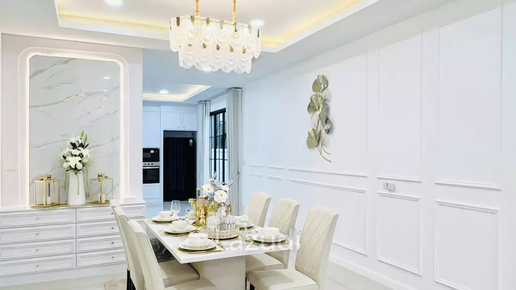 3 Bedroom 3 Bathroom 300 SQ.M. Modern Villa In East Pattaya