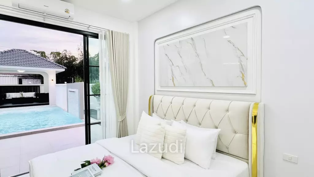 3 Bedroom 3 Bathroom 300 SQ.M. Modern Villa In East Pattaya