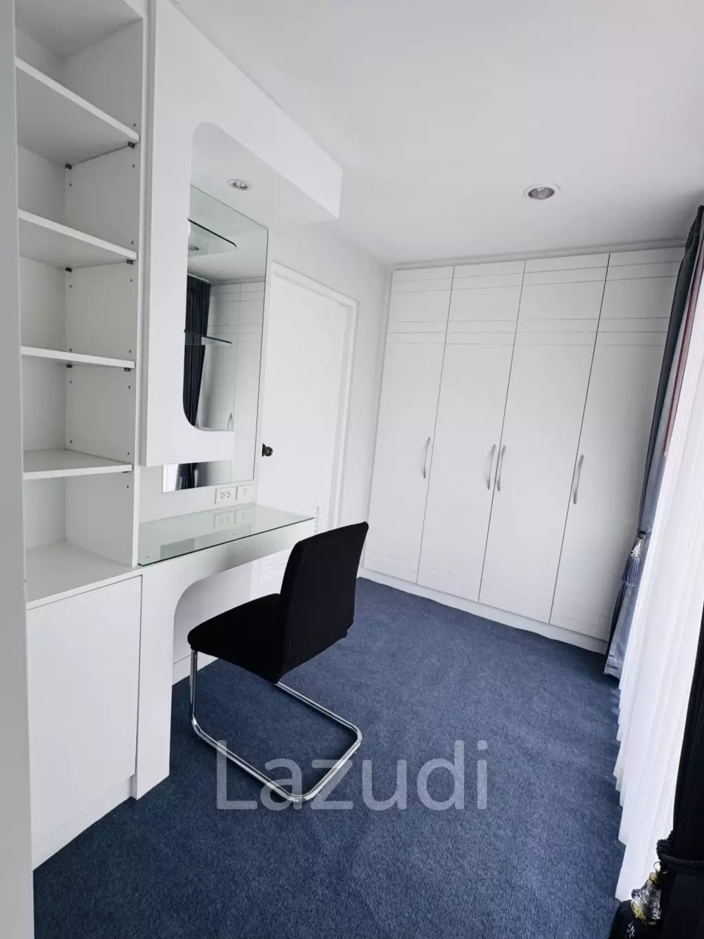 48 sqm 1 Bedroom Condo on 6th Floor at Baan Chan Condominium Wattana Bangkok