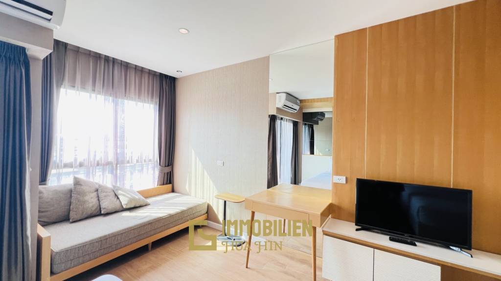 6e étage / entièrement meublé / moderne