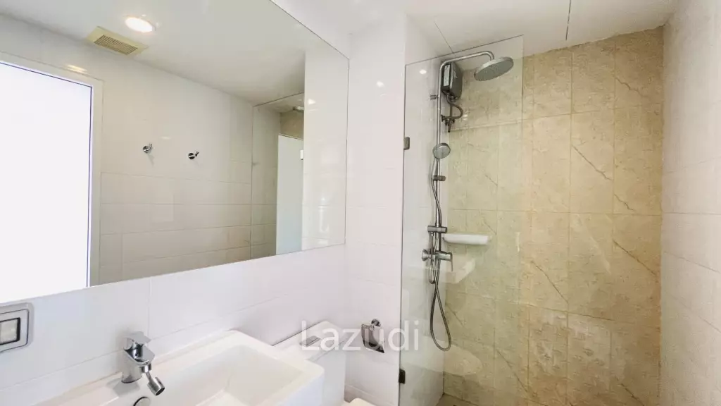 28.5 sqm modern 1 bedroom condo in Hua Hin