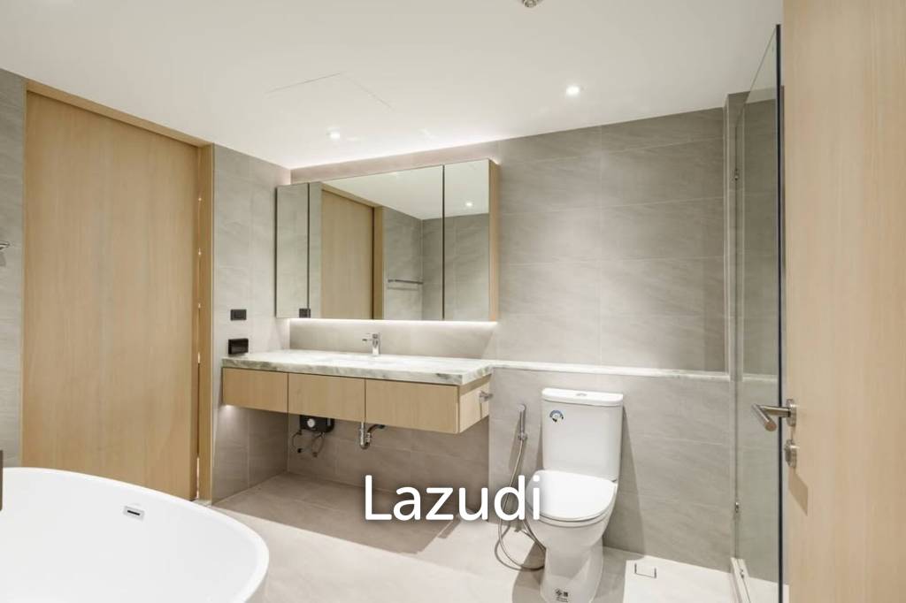 3 Bedroom 2 Bathroom 151 SQ.M. Jomtien Plaza Condotel