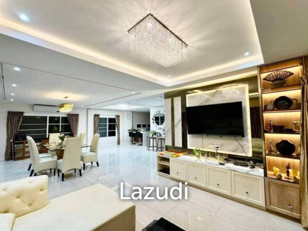 4 Bedroom 3 Bathroom 400 SQ.M. Central Park Hillside
