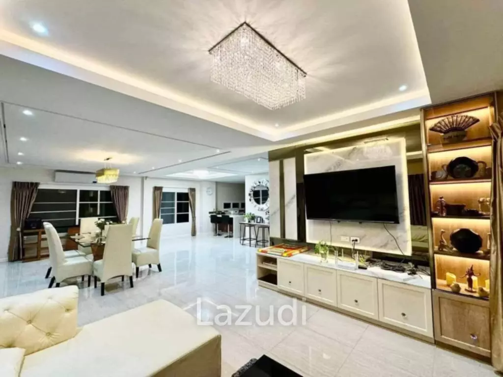 4 Bedroom 3 Bathroom 400 SQ.M. Central Park Hillside
