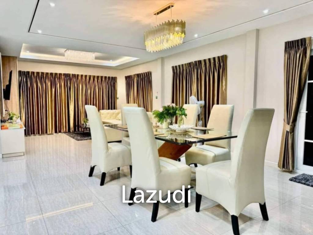 4 Bedroom 3 Bathroom 400 SQ.M. Central Park Hillside