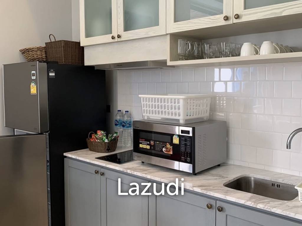 Poolside condo at The Crest Santora for rent