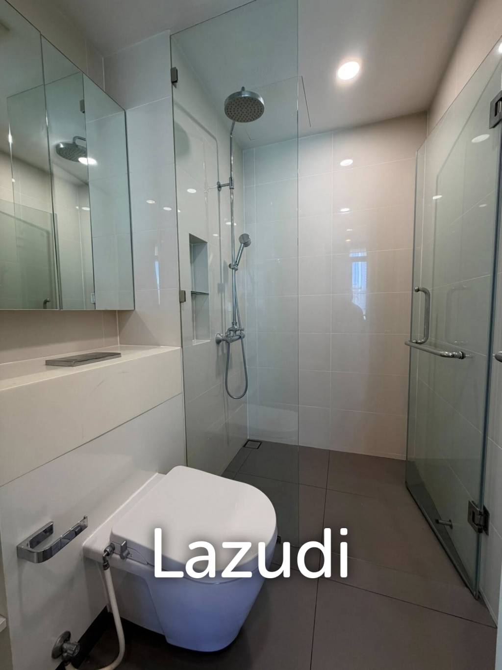2 beds 2 baths 78 SQ.M  Siamese Surawong