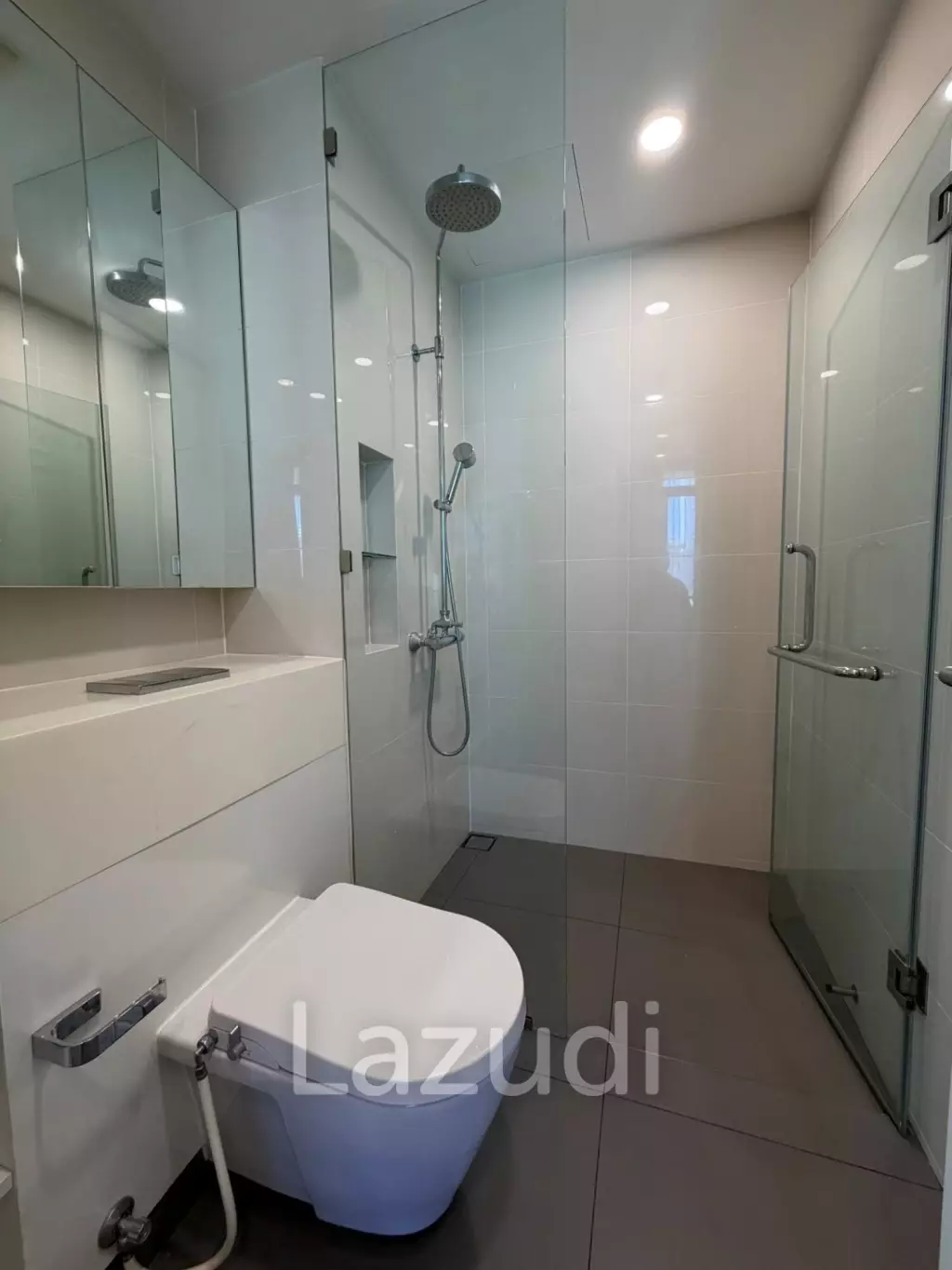 2 beds 2 baths 78 SQ.M  Siamese Surawong