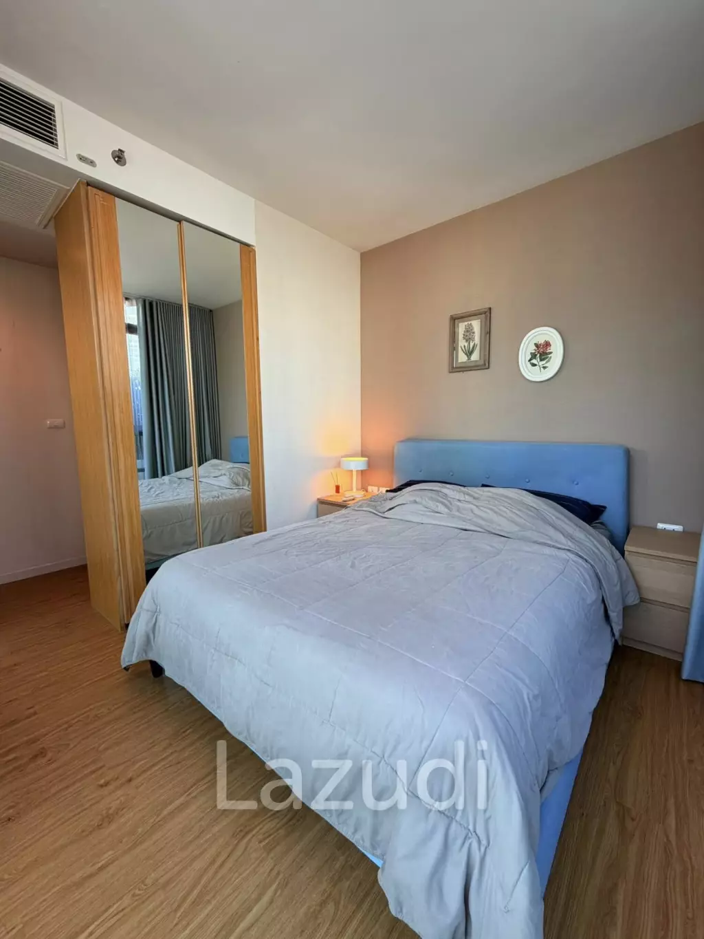 2 beds 2 baths 78 SQ.M  Siamese Surawong