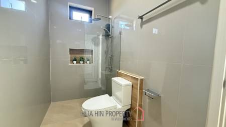 MODERN POOL VILLA ON SOI 102 : 3 BED PRIME LOCATION NEAR TOWN