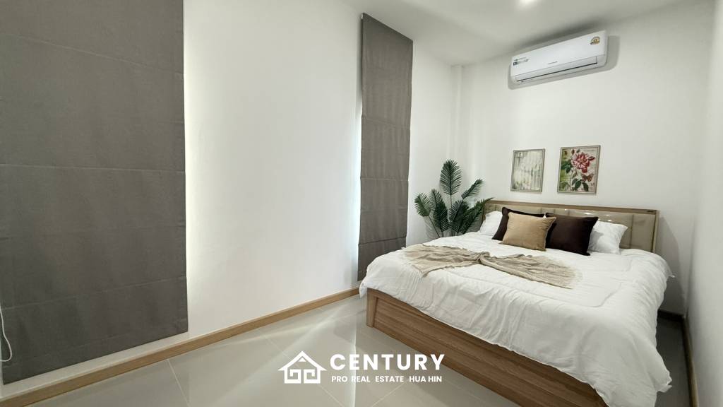 280 Kvm 3 Seng 3 Bad Villa for Salg